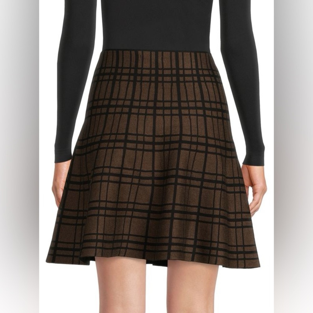 Max Studio Plaid Sweater Skirt NWT 🏷️ - Picture 3 of 13